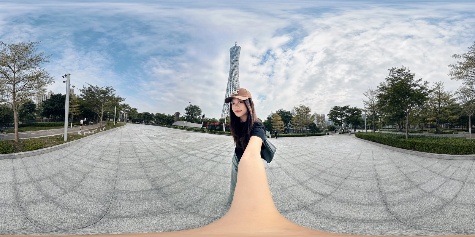 根据自拍照生成的全景图